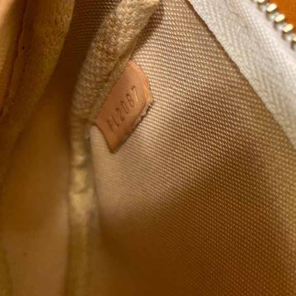 Damier Azur Louis Vuitton Bundle - Picture 7 of 13